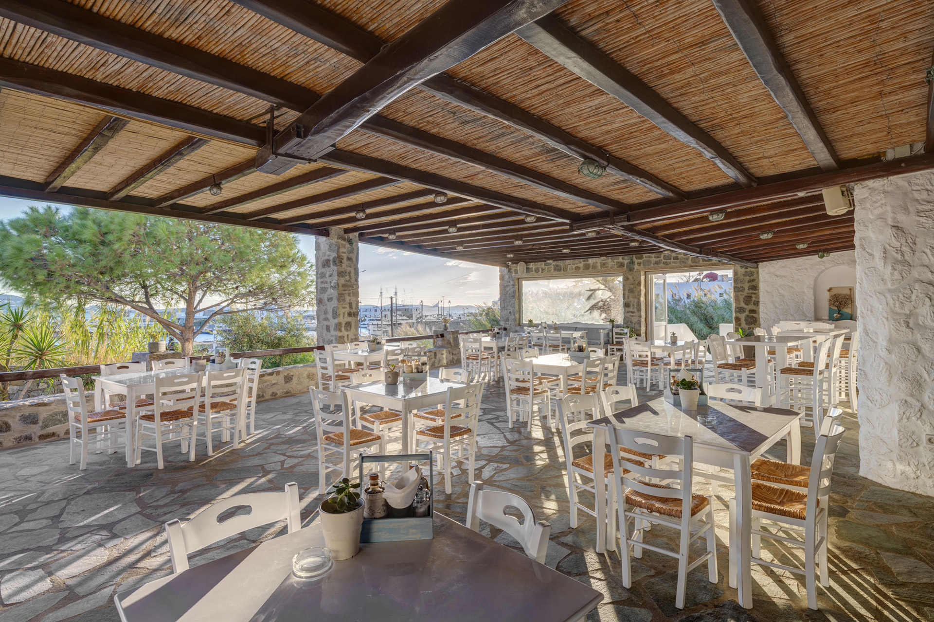 Molaraki Restaurant Outdoors -  Makis Place Tourlos Mykonos Hotel