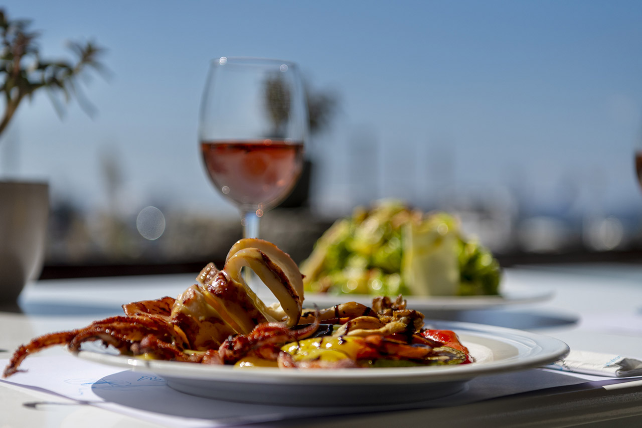 Makis Place Hotel - Tourlos, Mykonos 