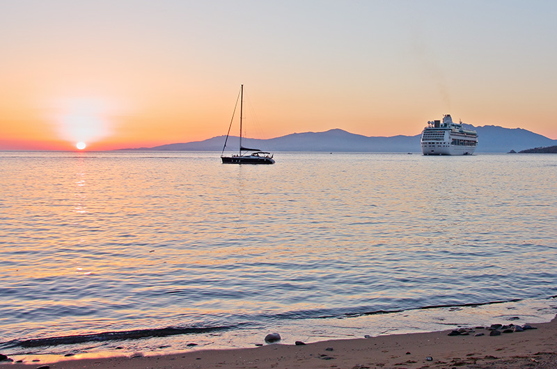 sunset-from-little-venice-in-mykonos