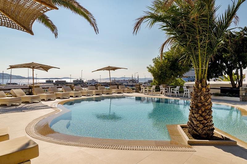 makis-place-pool-tourlos-mykonos-port-view