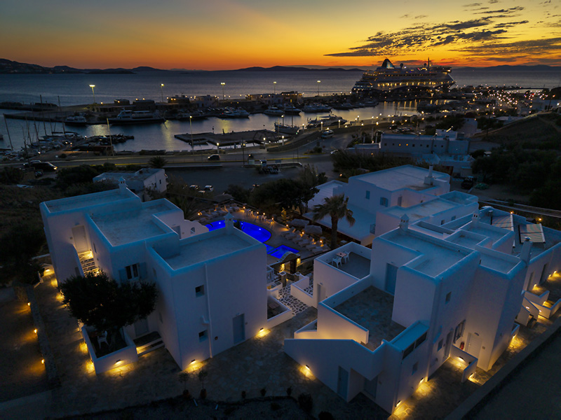 makis-place-hotel-tourlos-mykonos-port-sunset-view